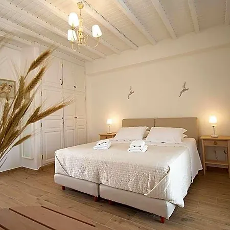 Crystal View Mykonos Ξενοδοχείο με διαμερίσματα 4*