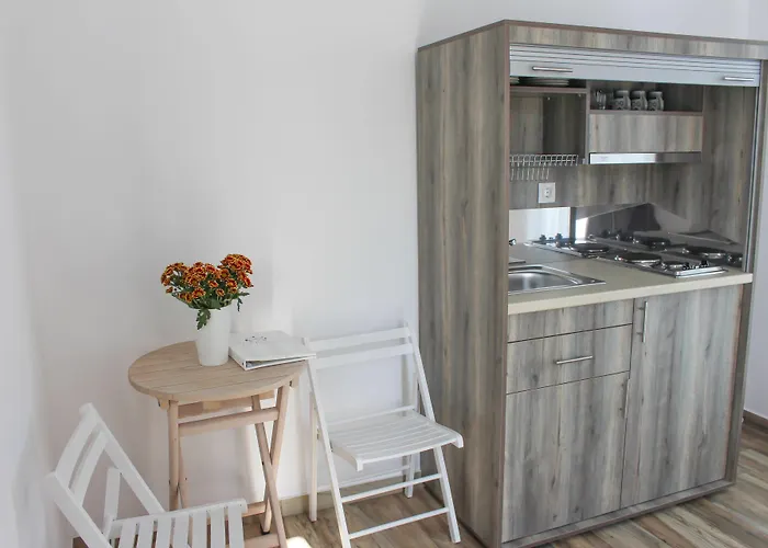 アパートホテル Crystal View Mykonos 4*